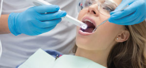 In der Zahnarztpraxis Dr. Kümmel in Mutlangen bei Schwäbisch Gmünd haben wir neueste Behandlungsmethoden
